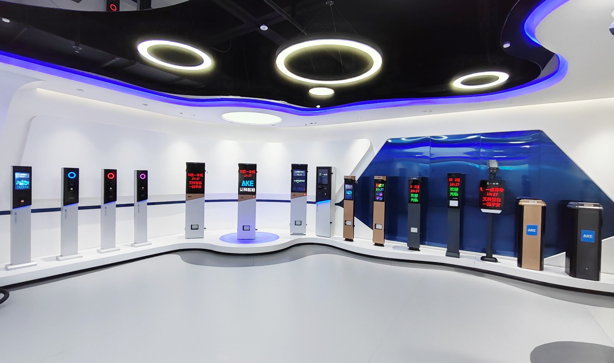 LPR and barrier showroom zone with parking entrance equipment